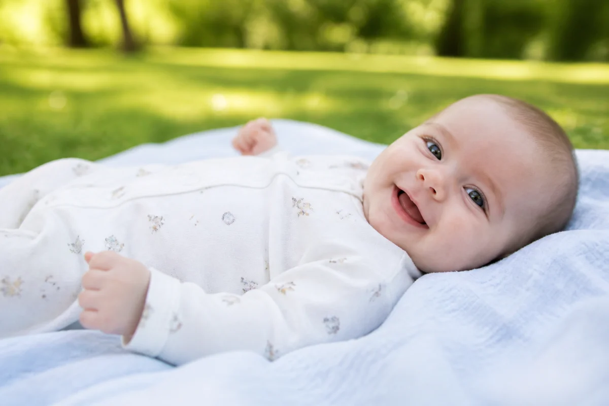 comment habiller un bébé de 3 mois en été